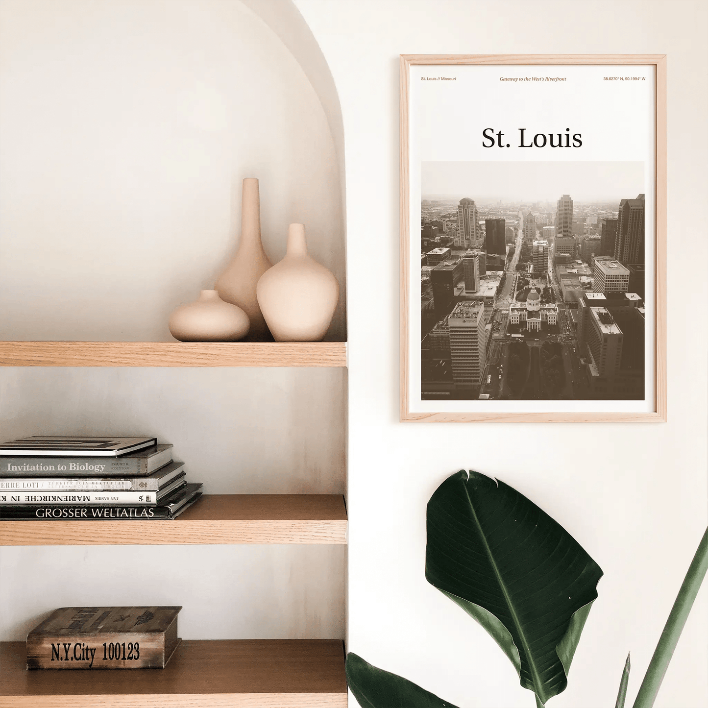 St. Louis Essence Poster - The Globe Gallery